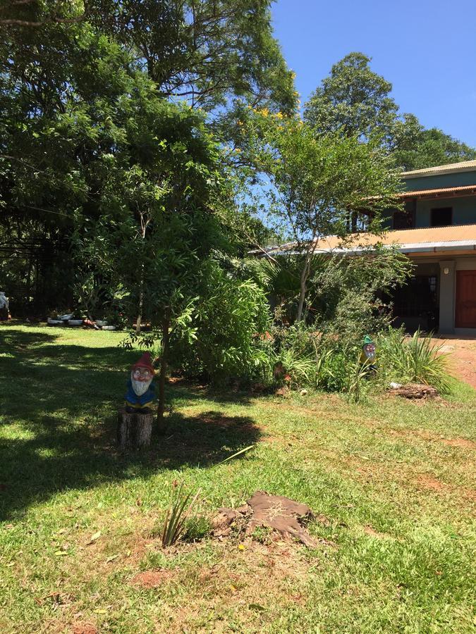 Iguazu Apart Hostel Пуэрто-Игуасу Экстерьер фото